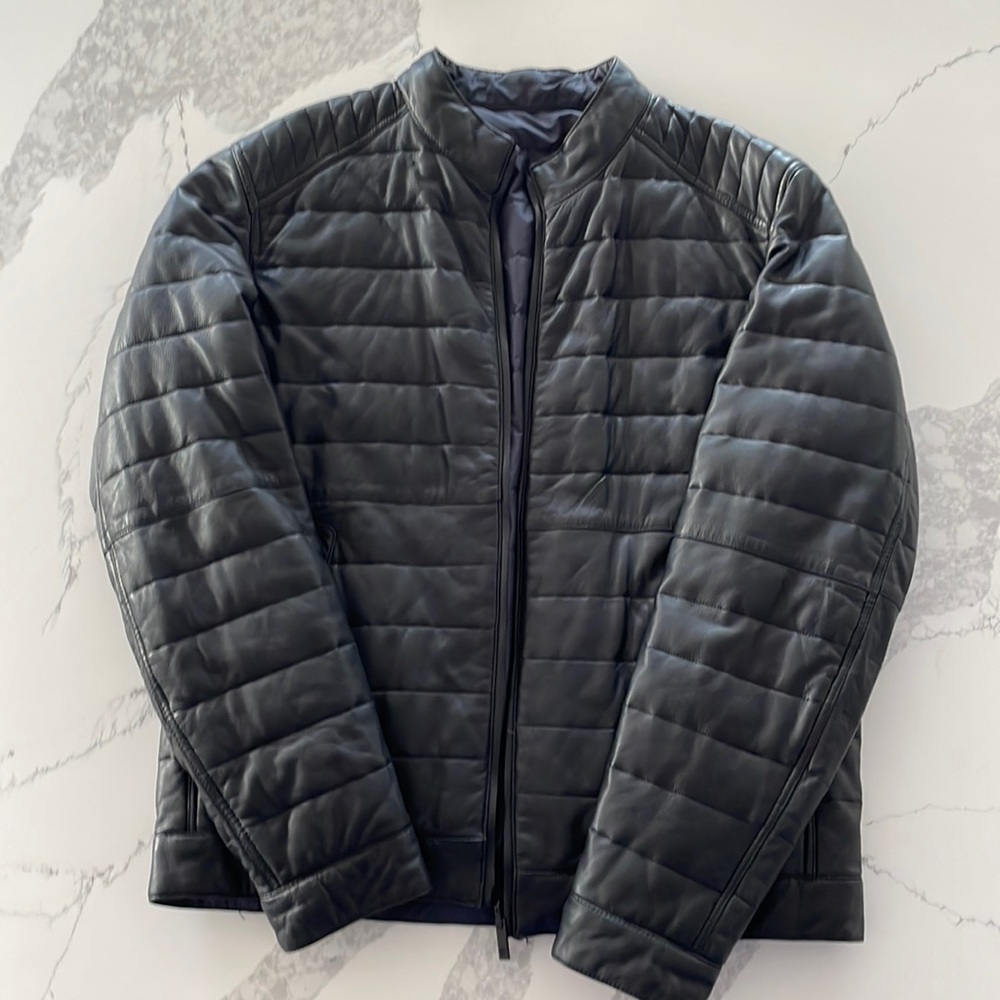 Massimo Dutti Reversible Leather jacket. (L)